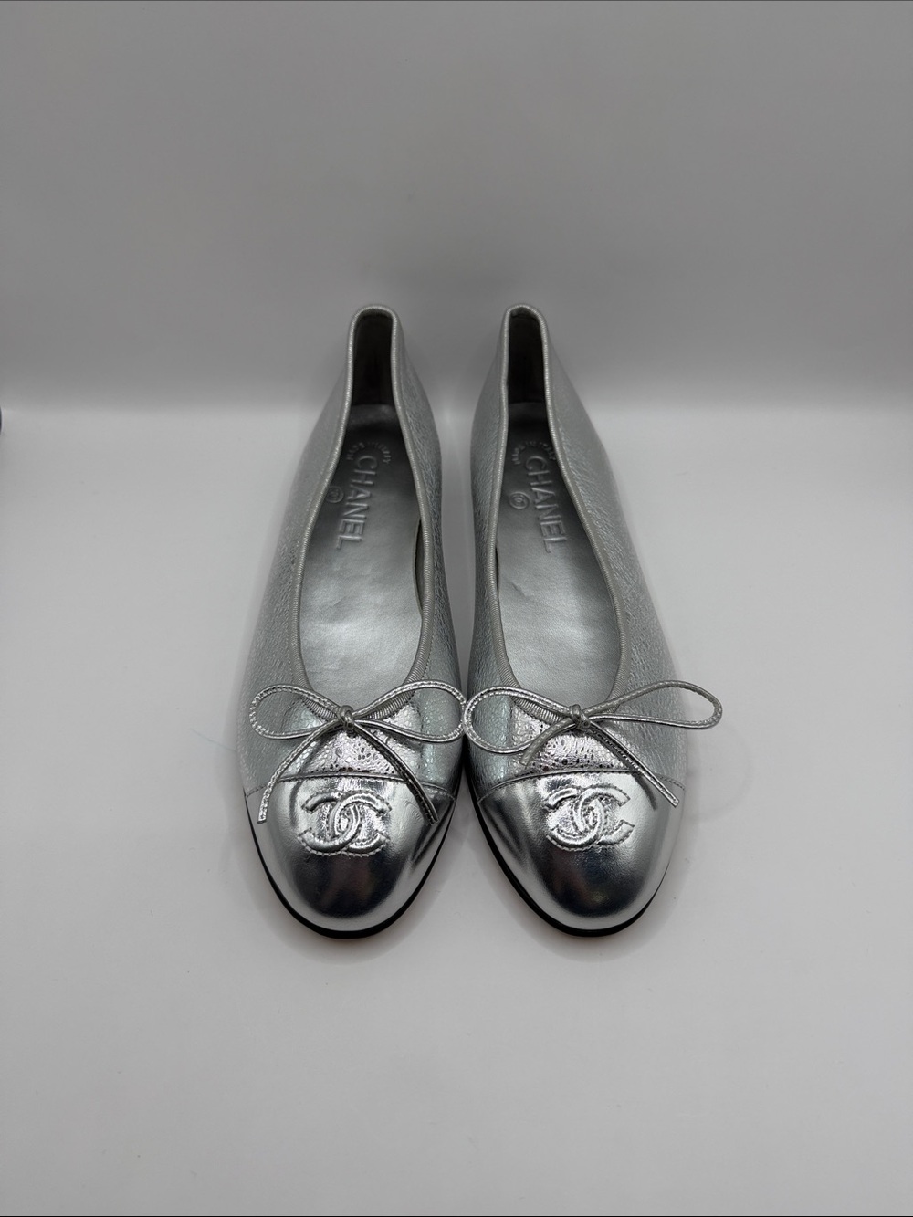 CHANEL Cambon Leather Ballet Flats - Picture 2 of 9